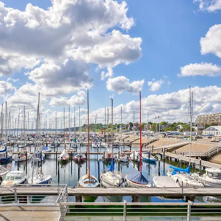 Strandlaeufer Apartamento Schilksee